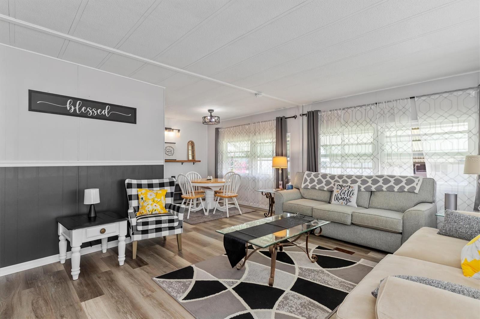 LAZY LAGOON MOB HME PARK COOP - Residential