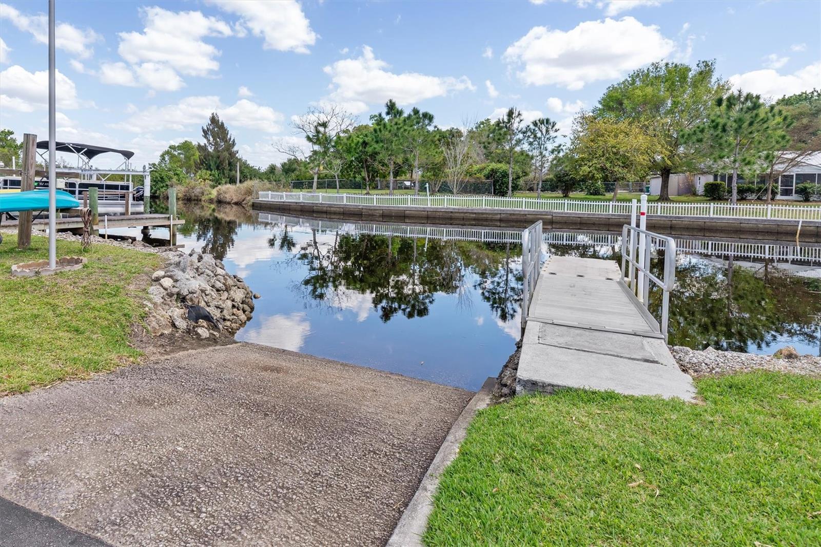 LAZY LAGOON MOB HME PARK COOP - Residential