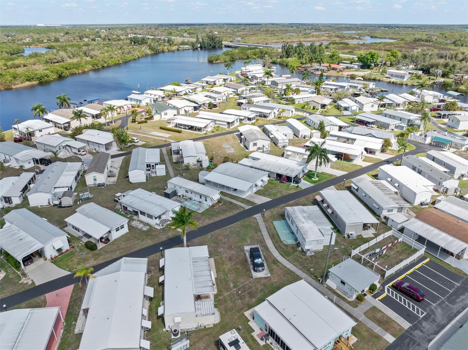 LAZY LAGOON MOB HME PARK COOP - Residential