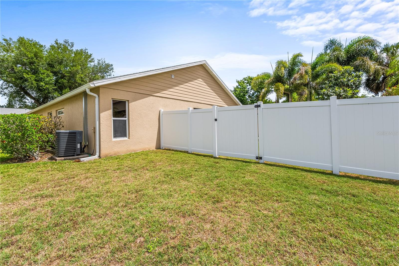 VILLAGE AT BEEKMAN PLACE - Residential