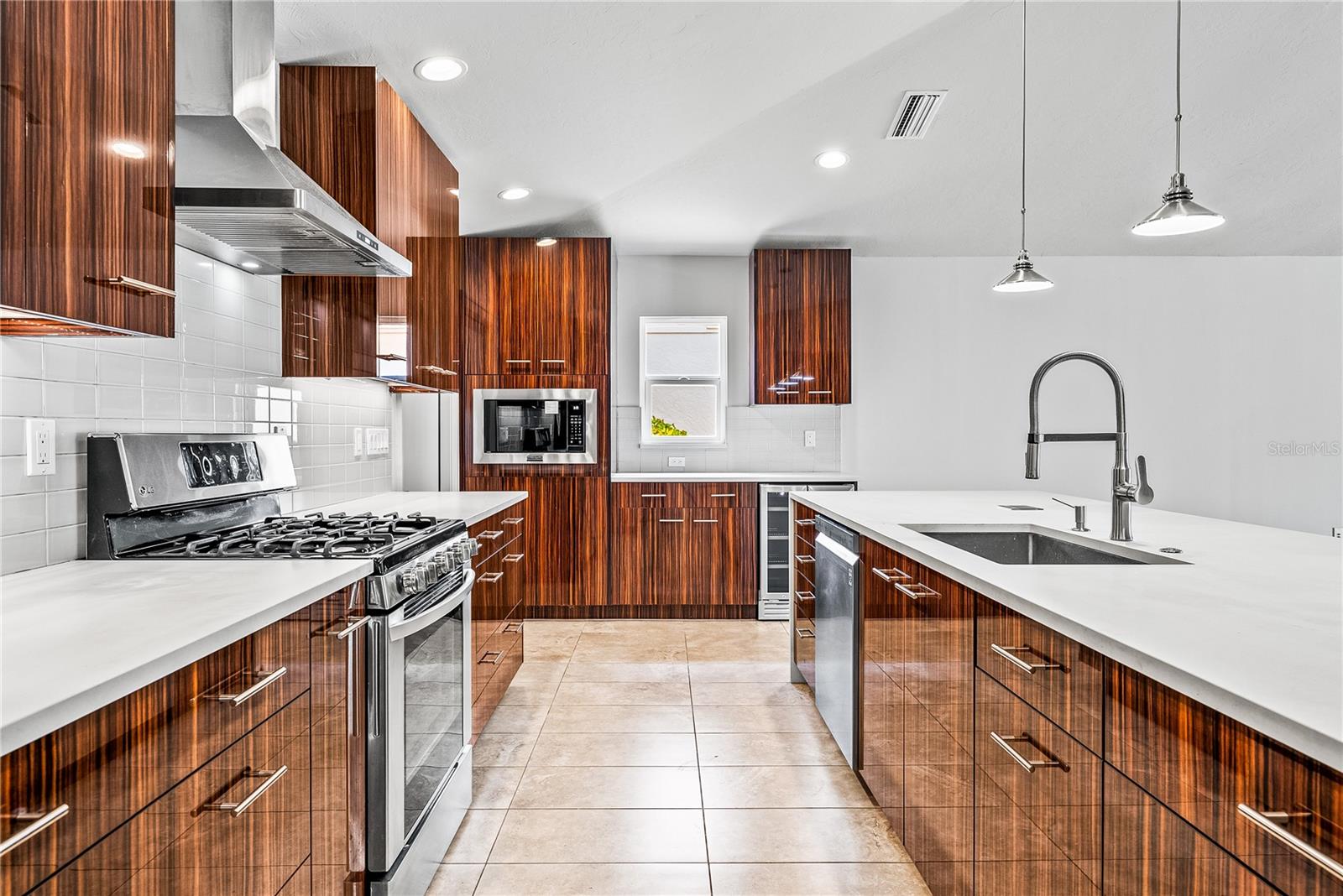 VILLAGE AT BEEKMAN PLACE - Residential