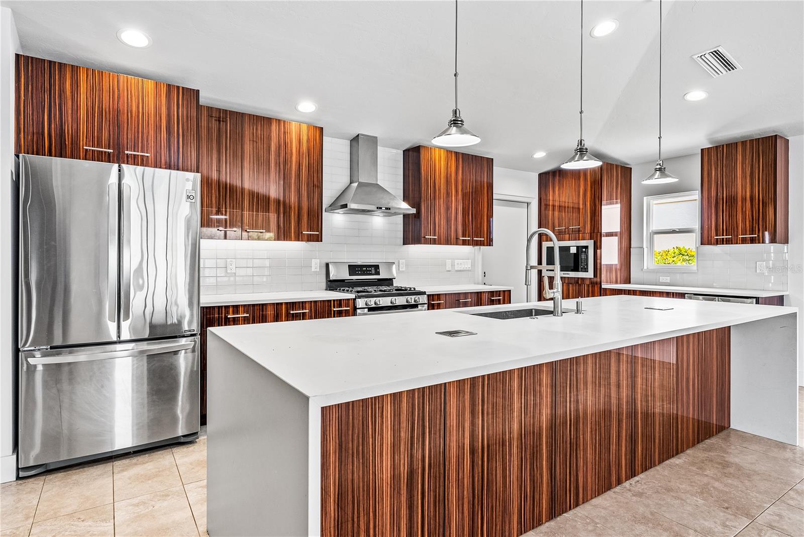 VILLAGE AT BEEKMAN PLACE - Residential