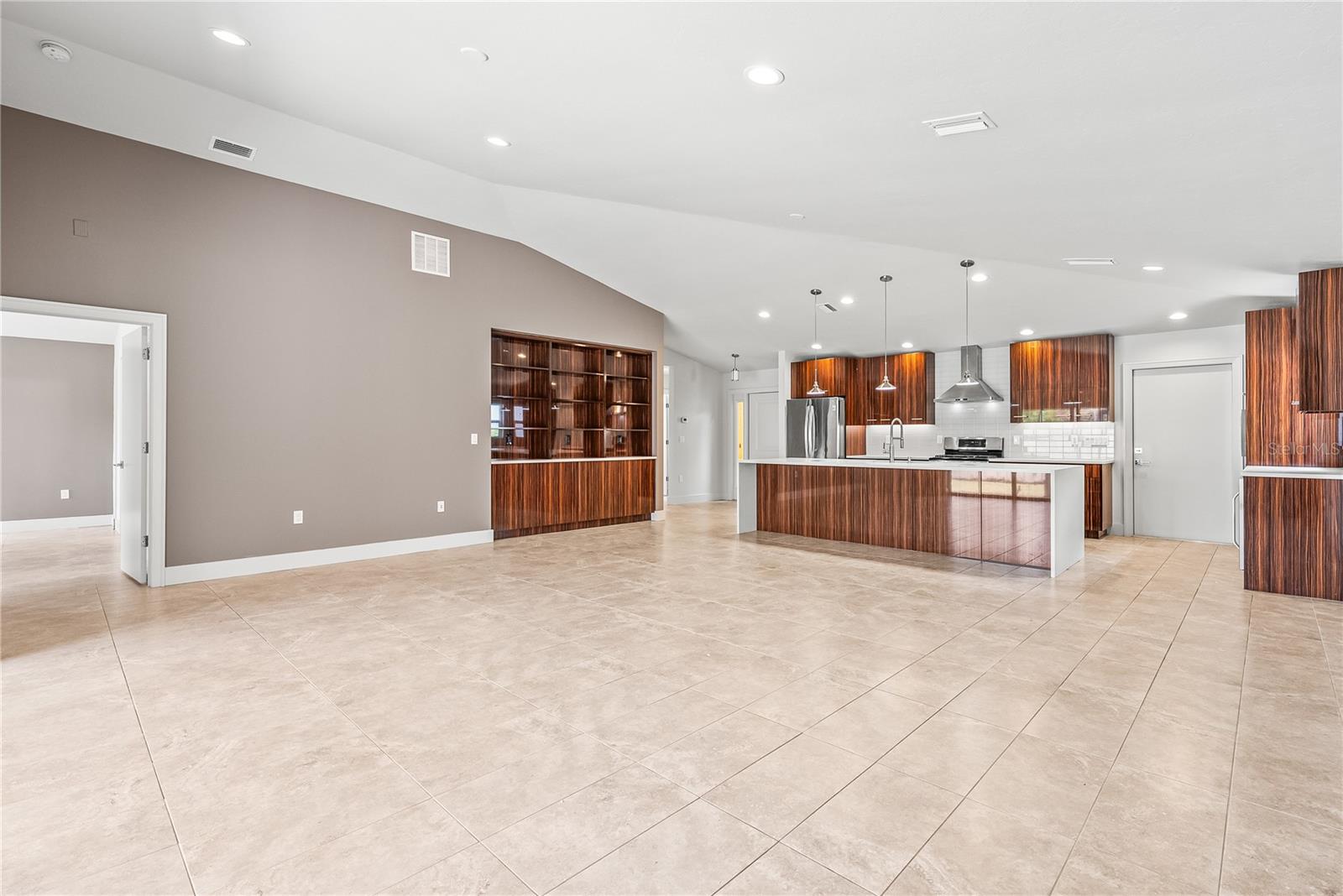 VILLAGE AT BEEKMAN PLACE - Residential