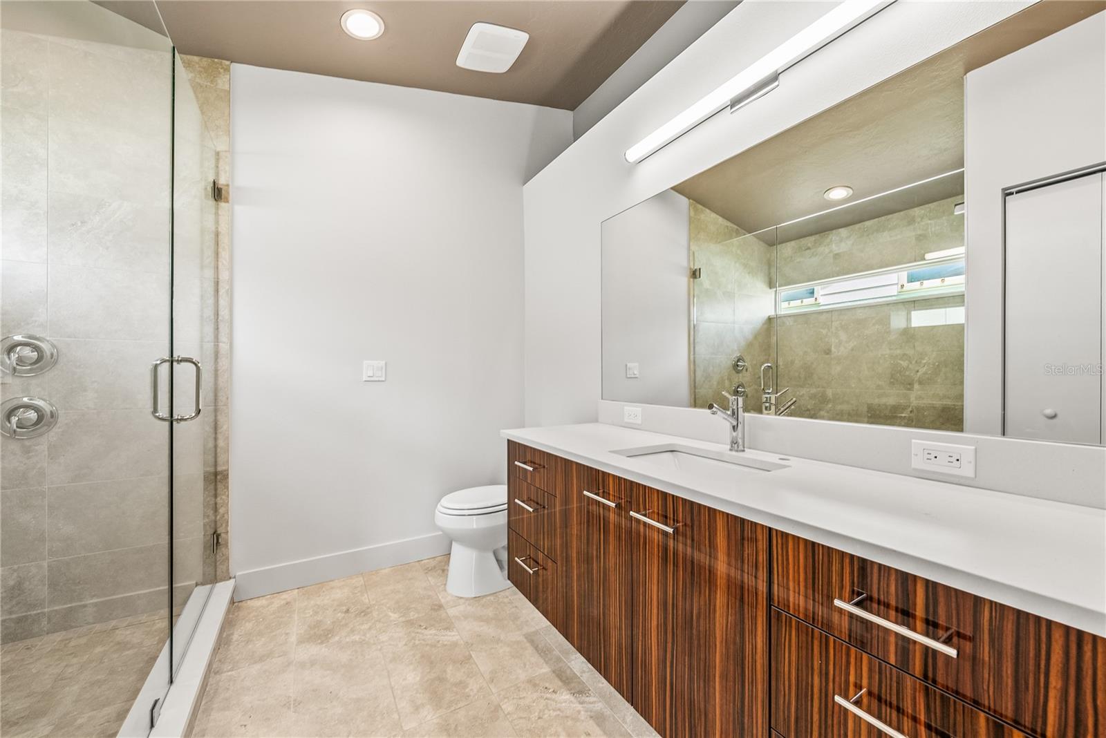 VILLAGE AT BEEKMAN PLACE - Residential