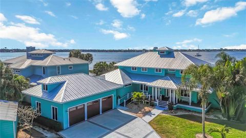 Photo of 2207 5th Street W, Palmetto, FL 34221 (MLS # A4678042)