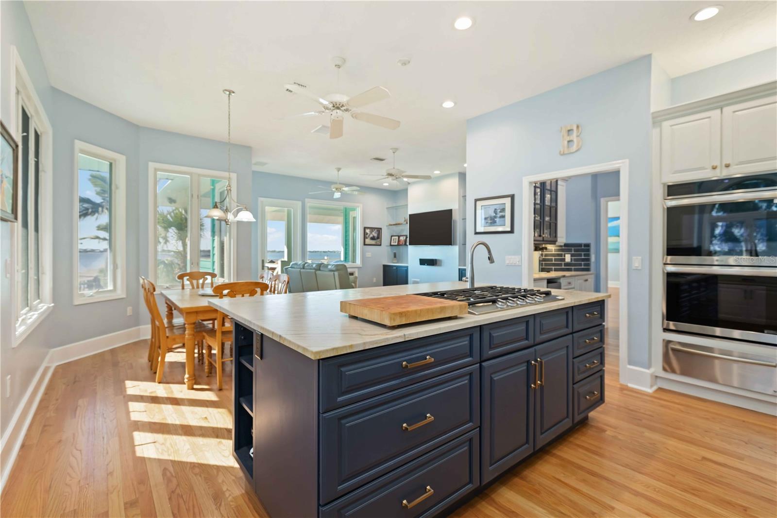 ALEXANDERS RESUBDIVIDED - Residential