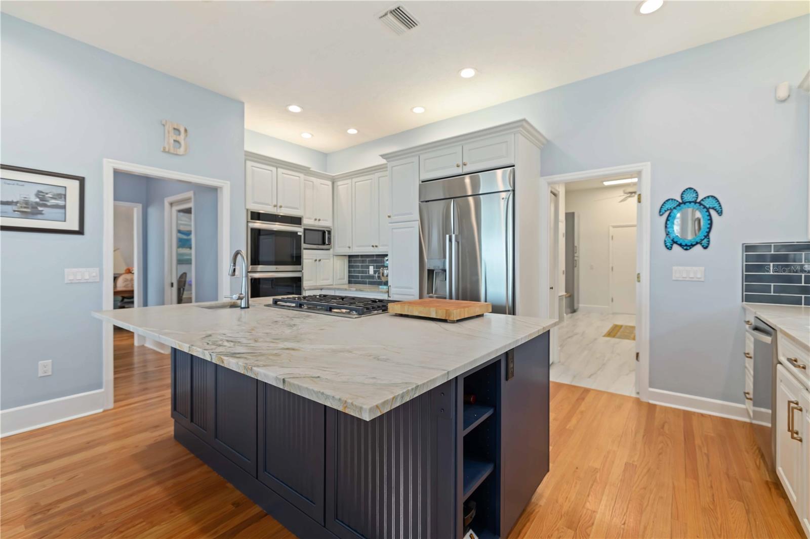 ALEXANDERS RESUBDIVIDED - Residential