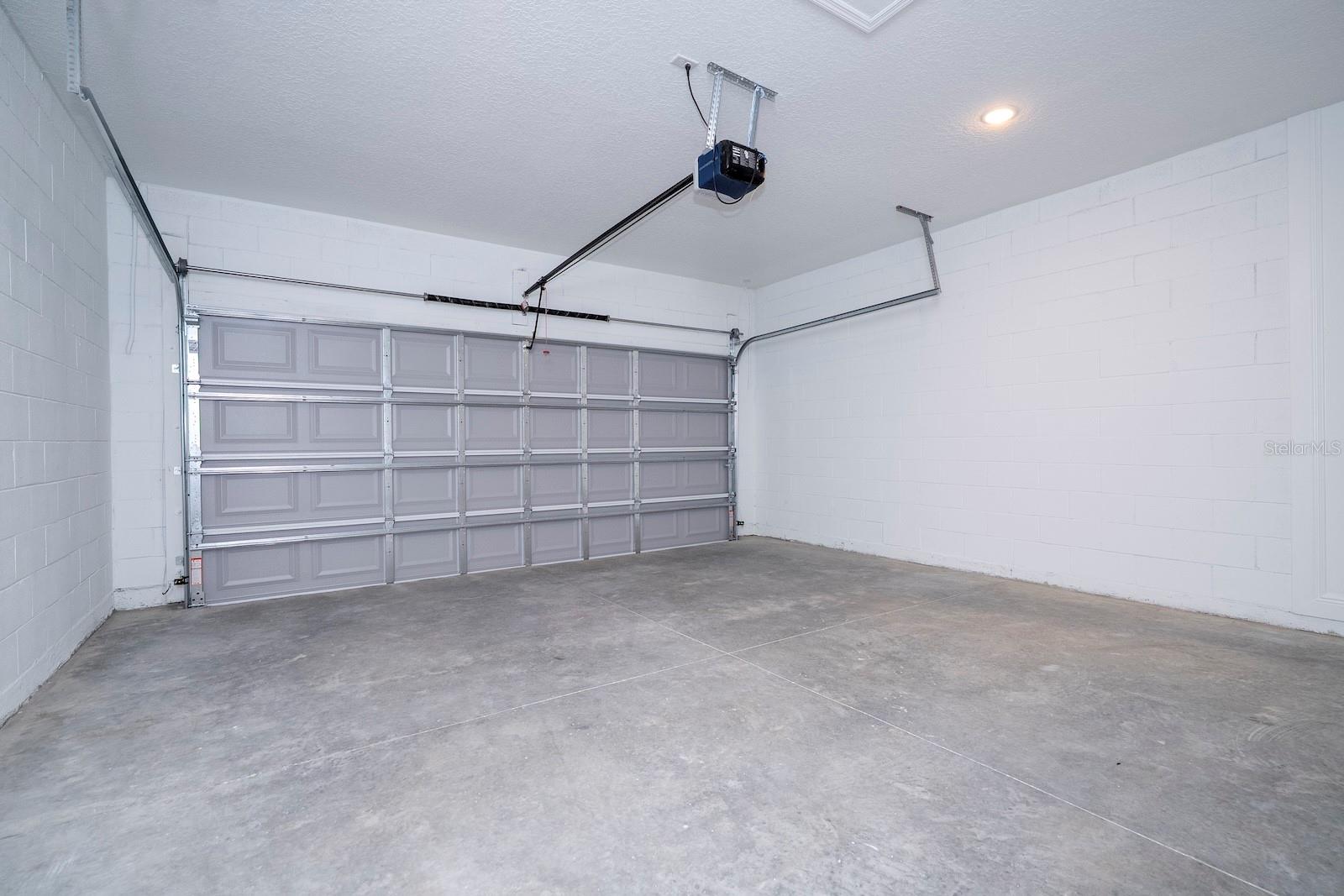 MARION OAKS UN 06 - Residential