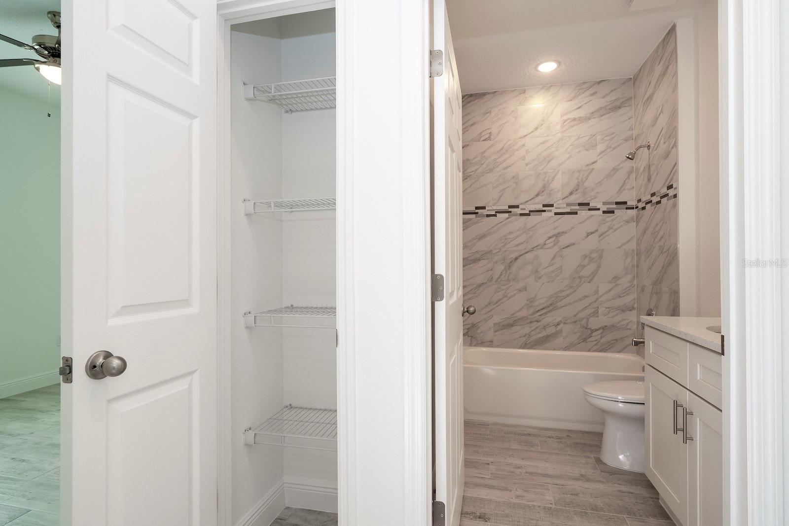 MARION OAKS UN 06 - Residential