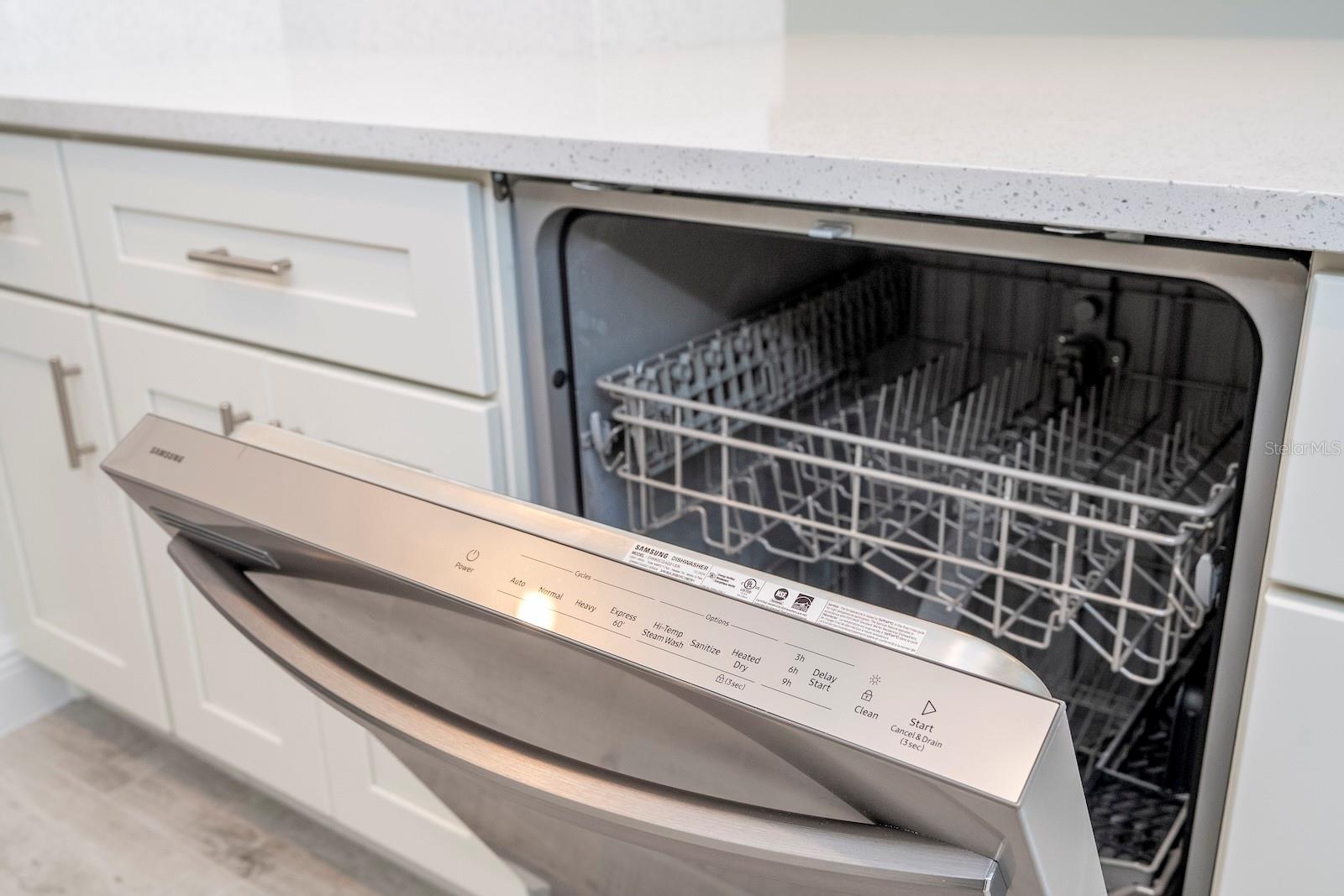 MARION OAKS UN 06 - Residential