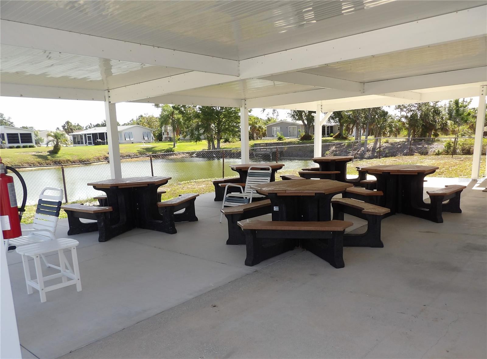 LEMON BAY ISLES PH 111 - Residential