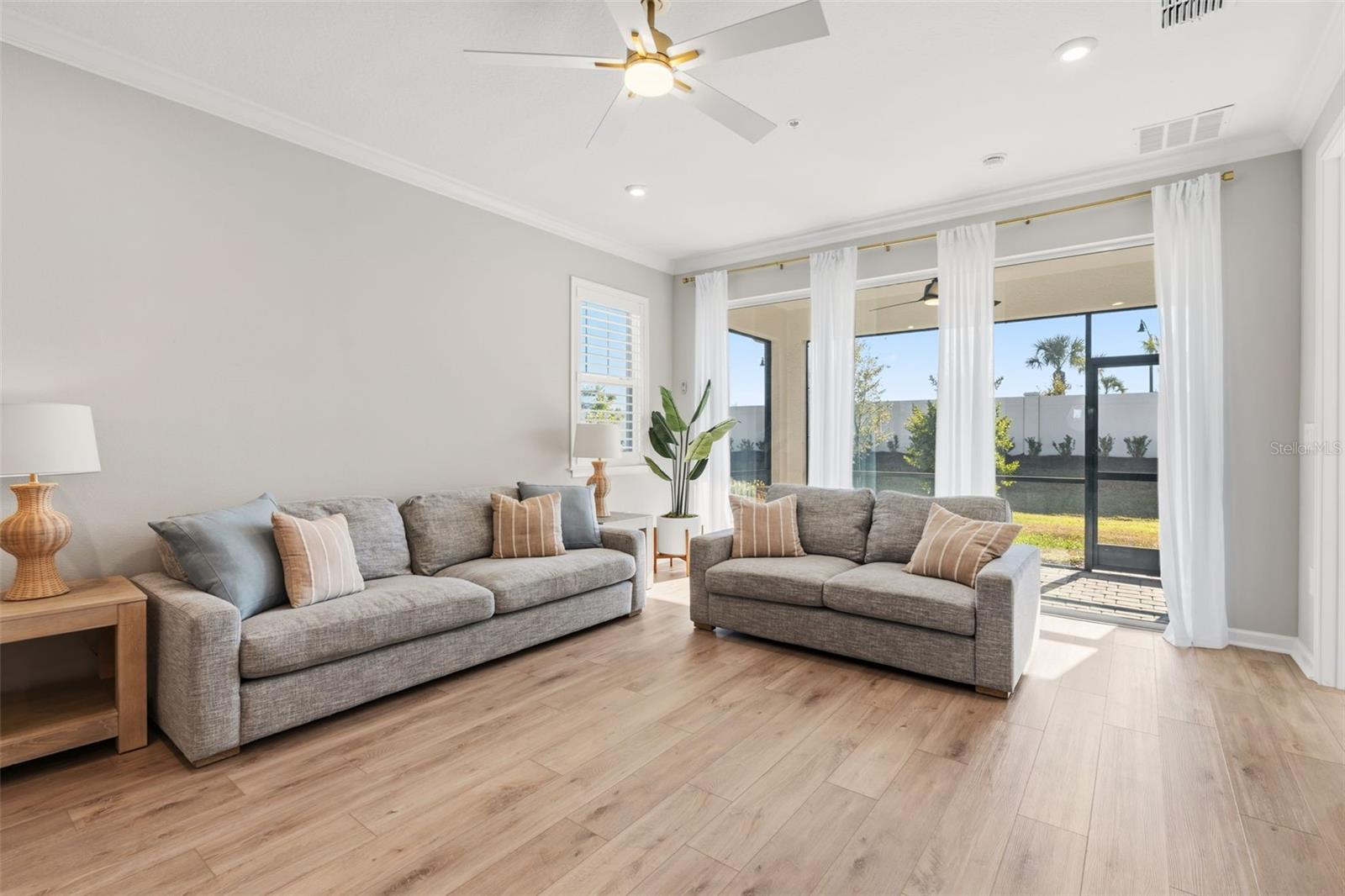 SUNSTONE VILLAGE F5 PH 2 - Residential