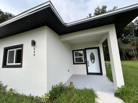 Tiny photo for 640 E Desoto Street, Clermont, FL 34711 (MLS # O6453185)