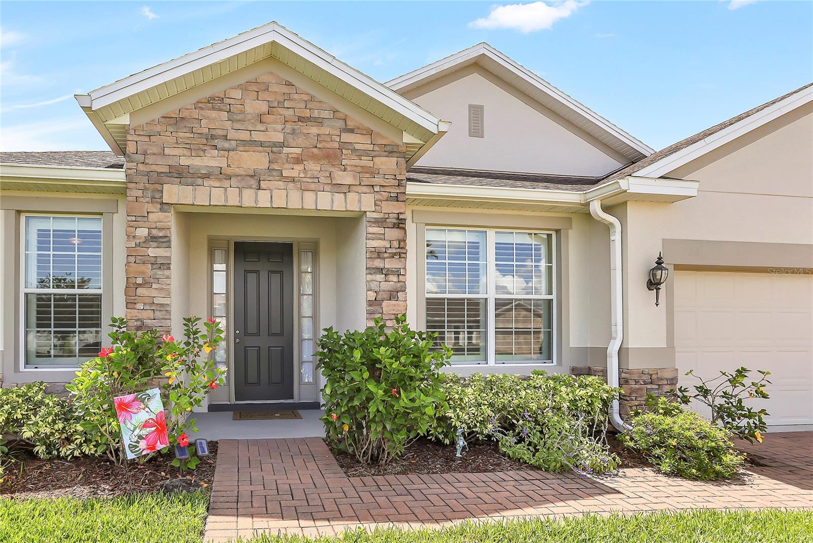 724 GRASSY STONE DRIVE