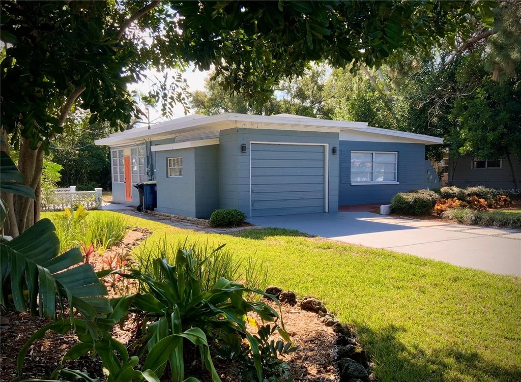 Photo of 1629 Dartmouth Street, Clearwater, FL 33755 (MLS # O6362643)