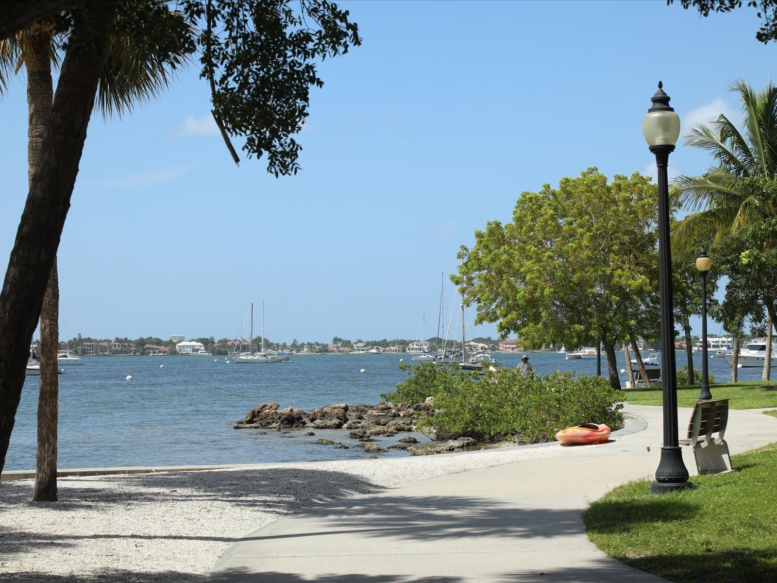 CONDO ON THE BAY TOWER II - Residential