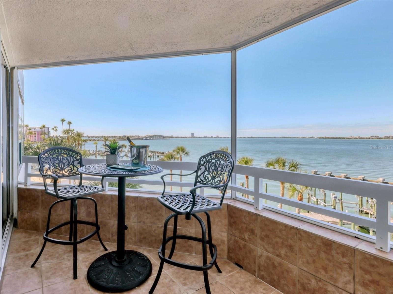 CONDO ON THE BAY TOWER II - Residential