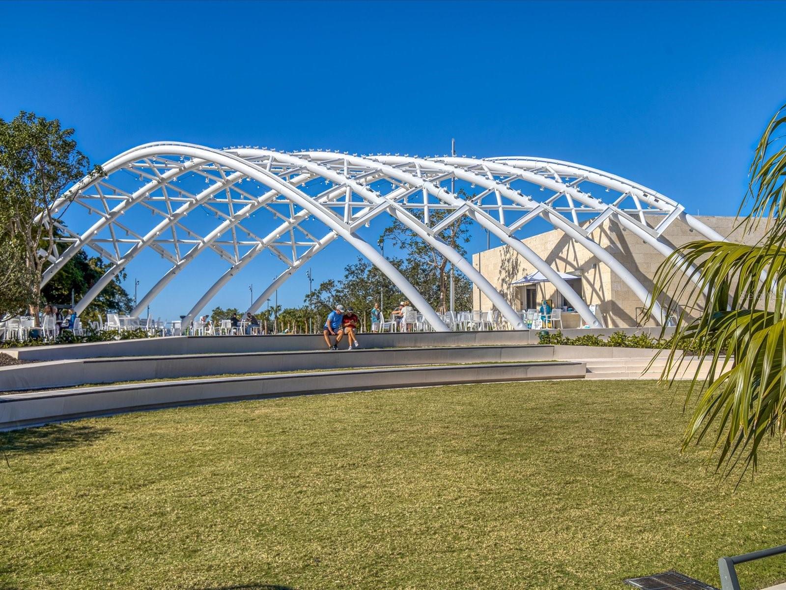 CONDO ON THE BAY TOWER II - Residential