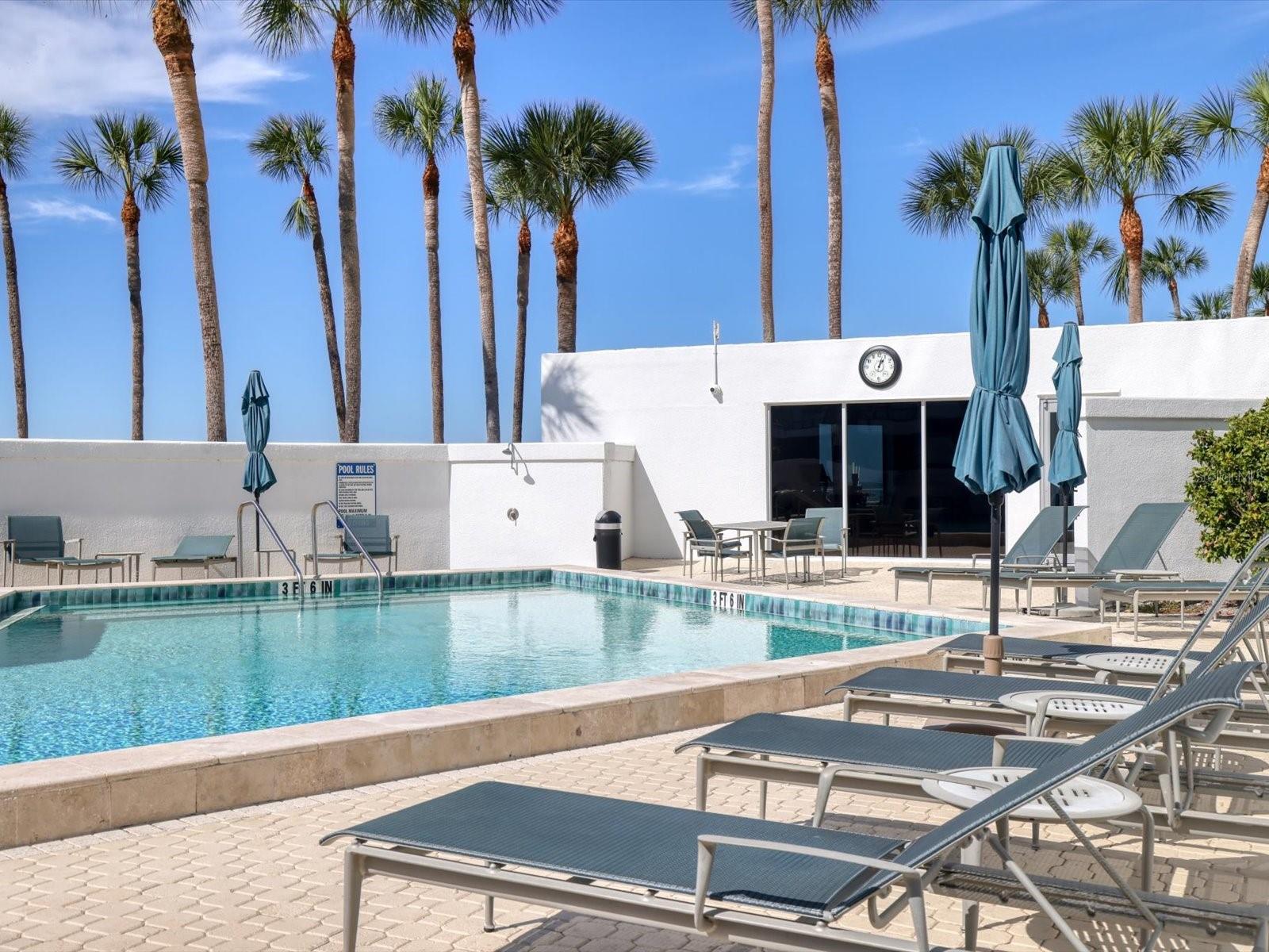 CONDO ON THE BAY TOWER II - Residential