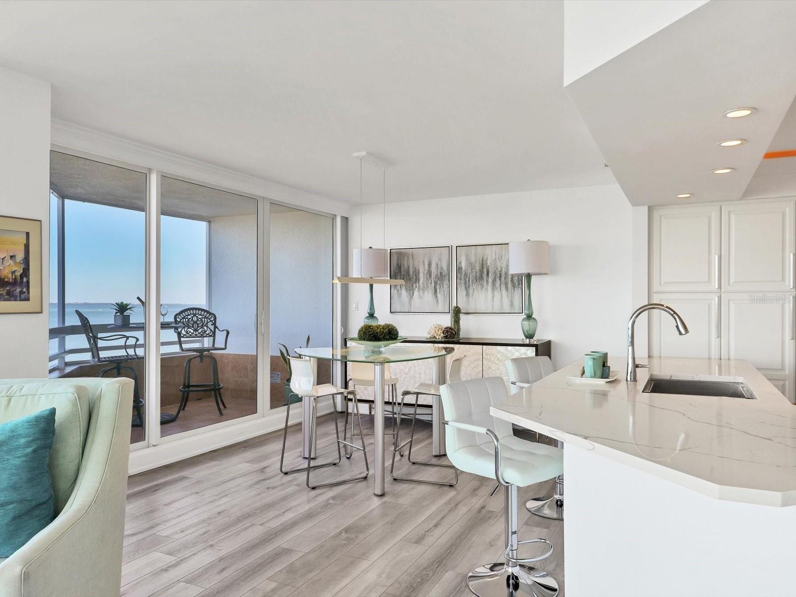 CONDO ON THE BAY TOWER II - Residential