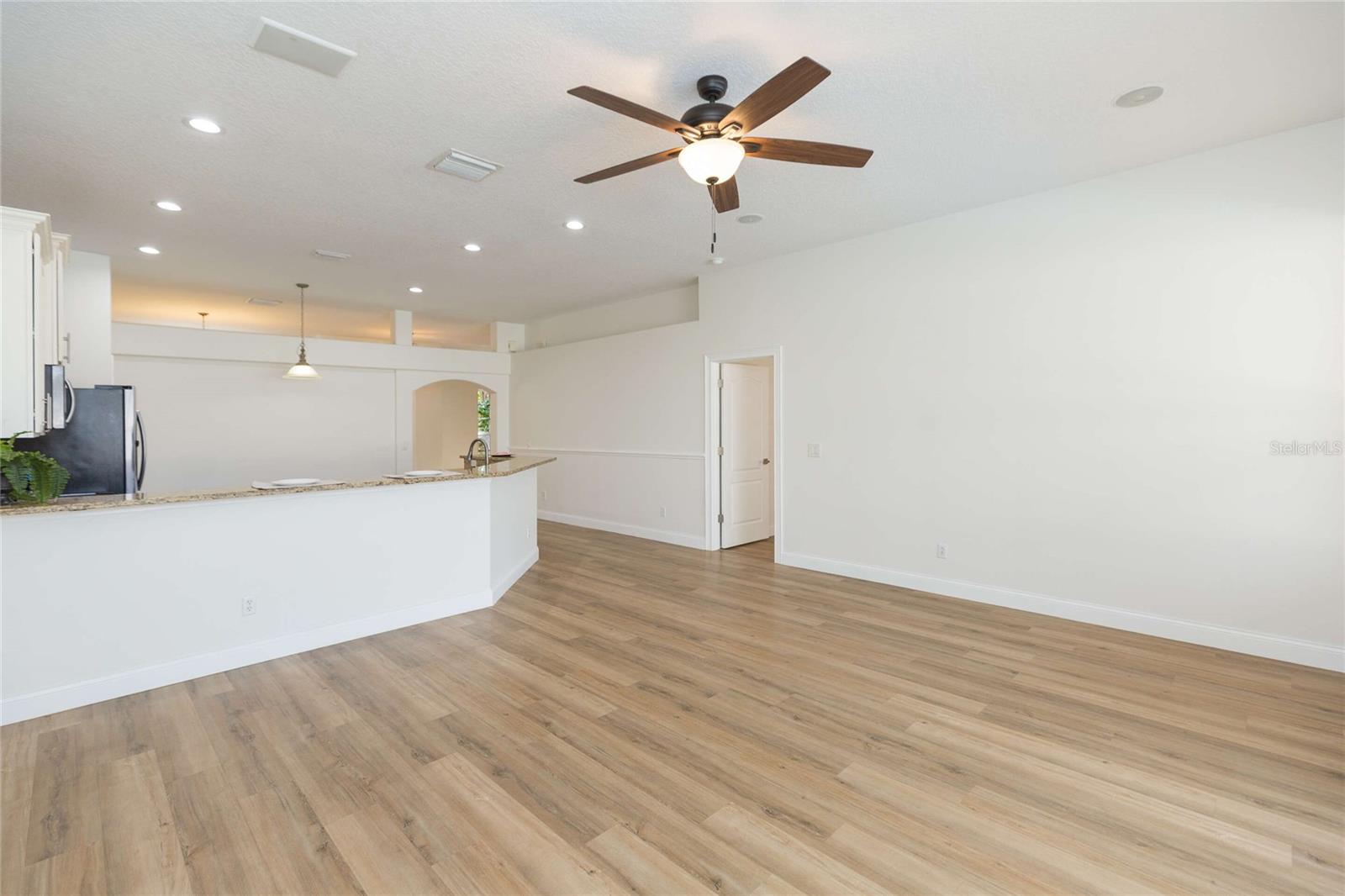 LAKE WEEKS PH 2 & 3 - Residential