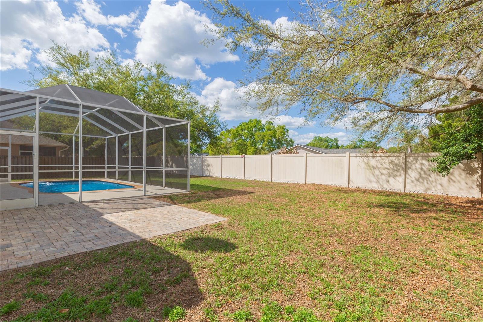 LAKE WEEKS PH 2 & 3 - Residential