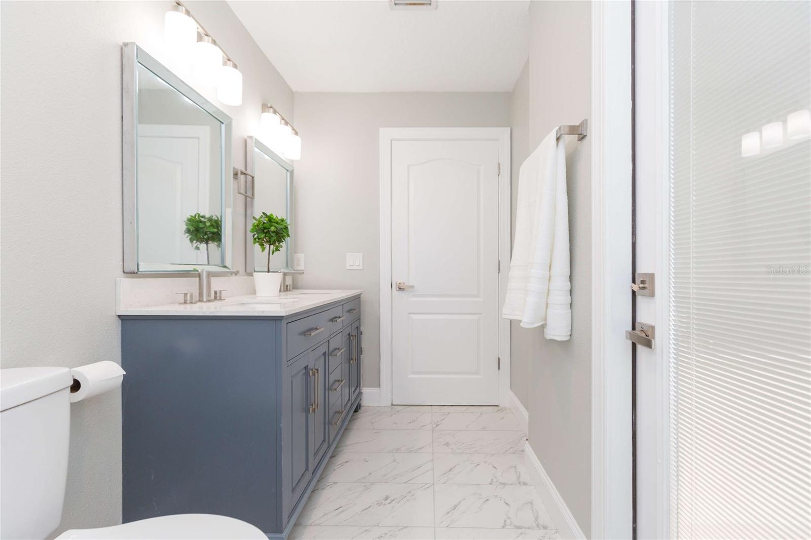 LAKE WEEKS PH 2 & 3 - Residential