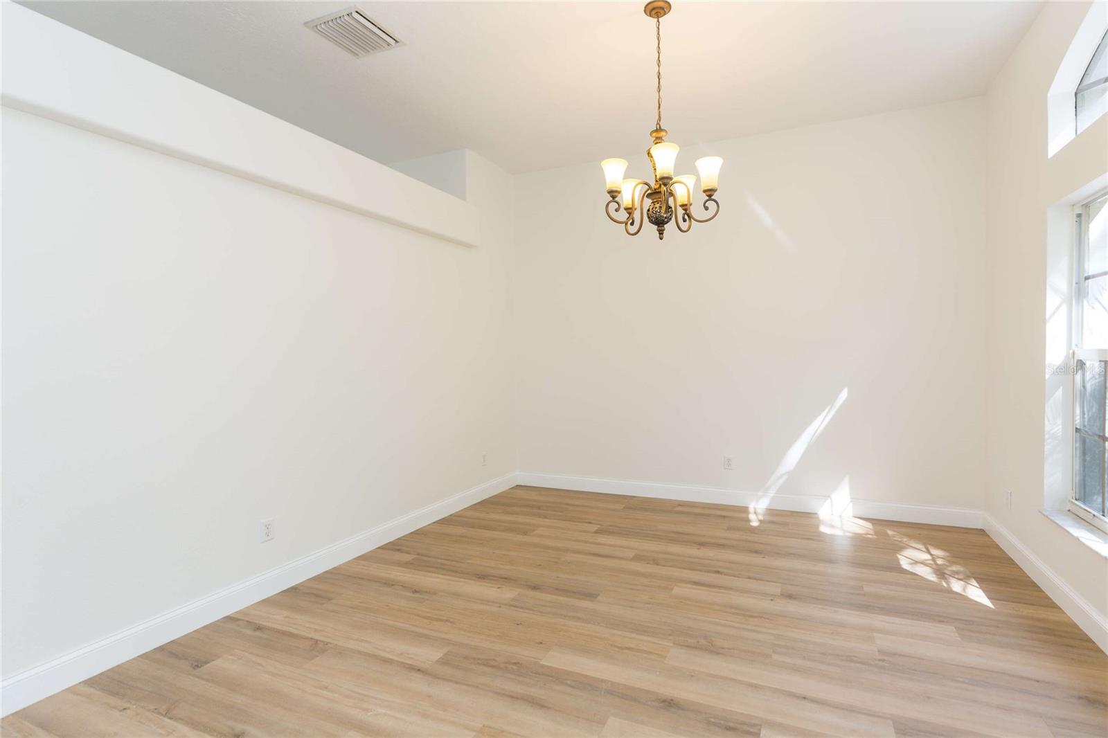 LAKE WEEKS PH 2 & 3 - Residential