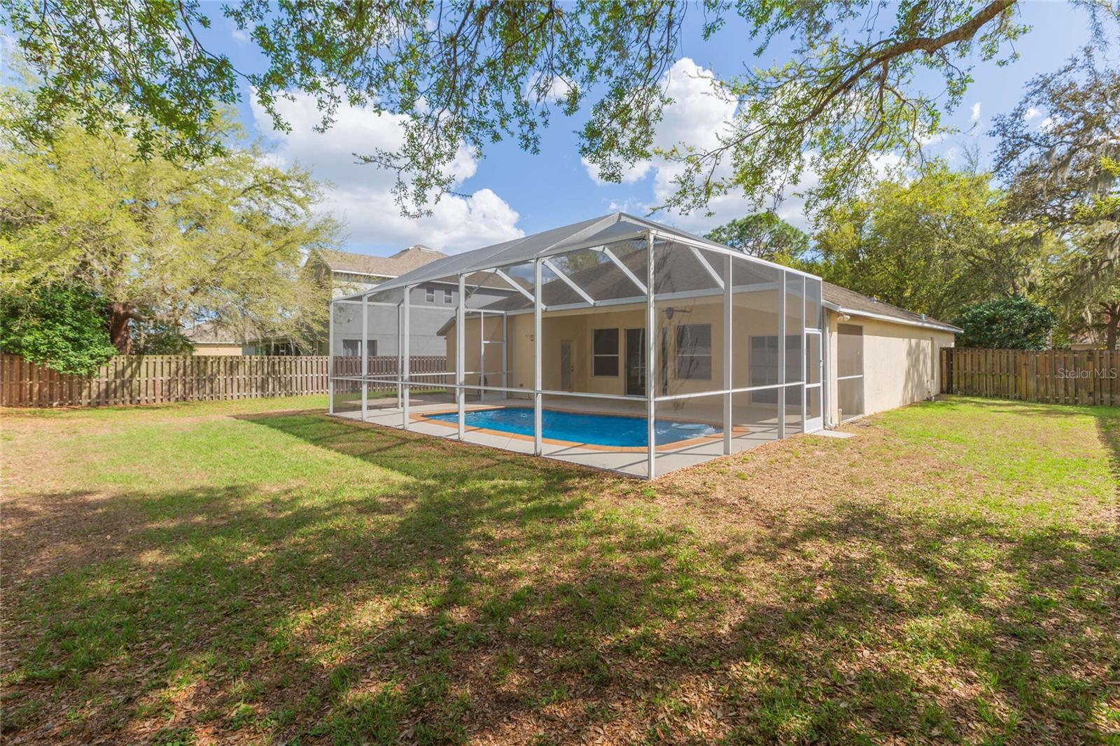 LAKE WEEKS PH 2 & 3 - Residential