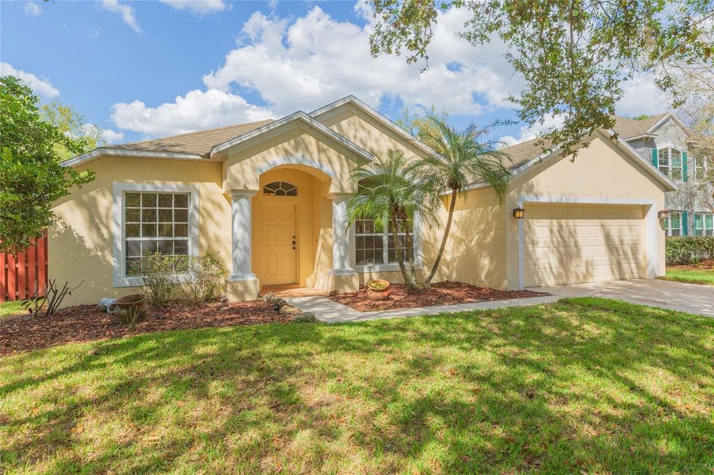 Photo of 304 Apache Lane, Seffner, FL 33584 (MLS # TB8486196)