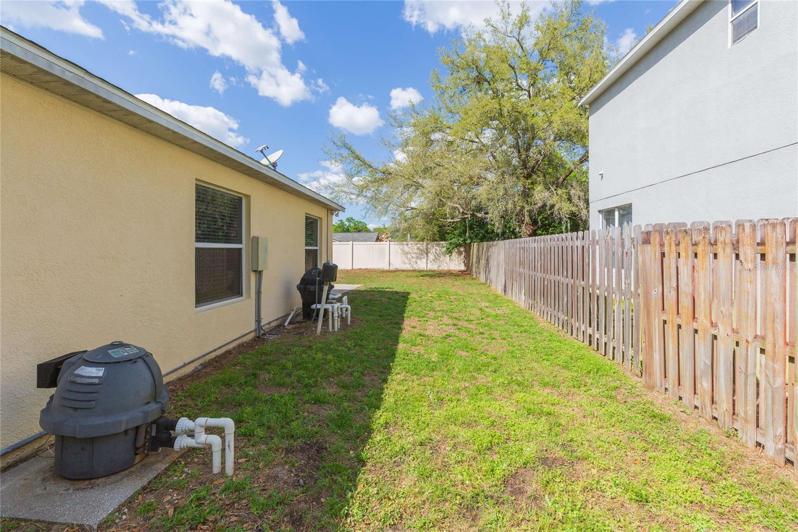 LAKE WEEKS PH 2 & 3 - Residential