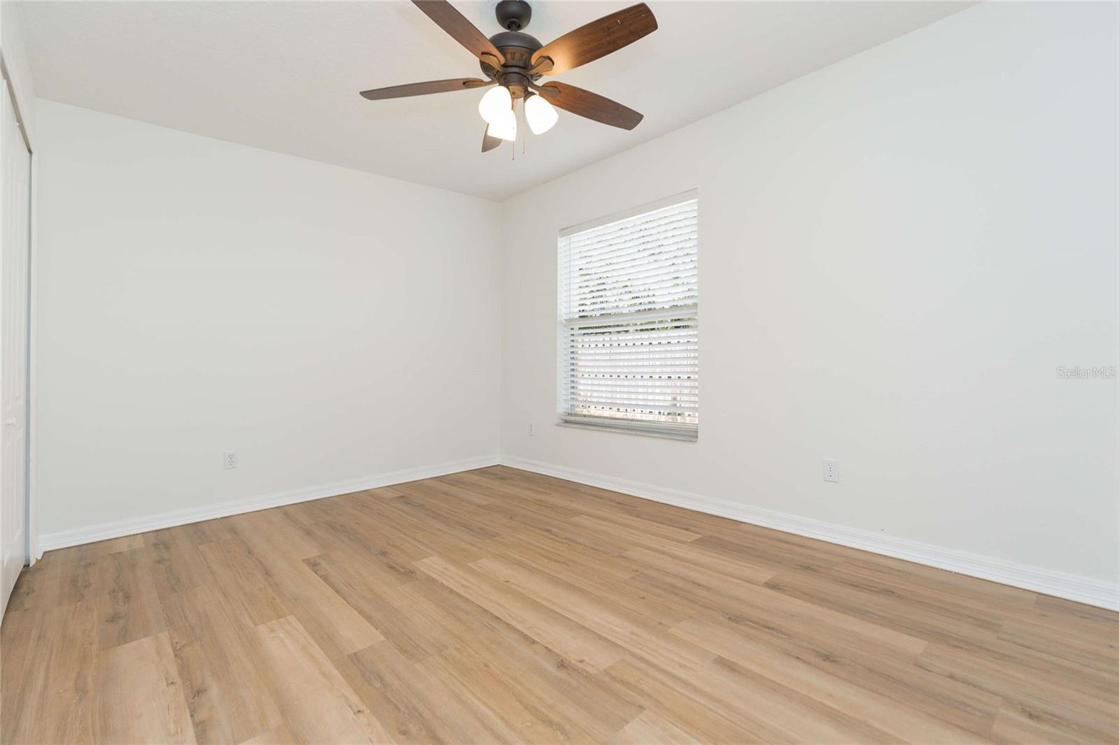 LAKE WEEKS PH 2 & 3 - Residential