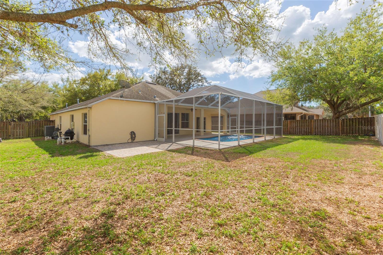 LAKE WEEKS PH 2 & 3 - Residential