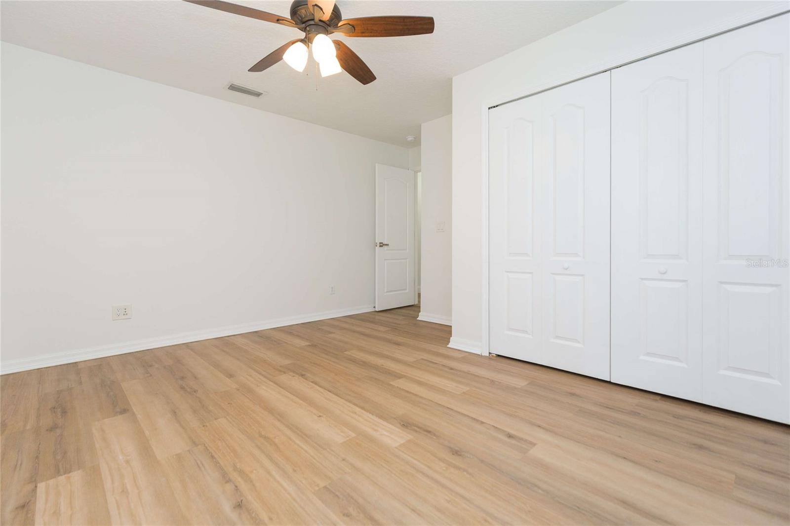 LAKE WEEKS PH 2 & 3 - Residential