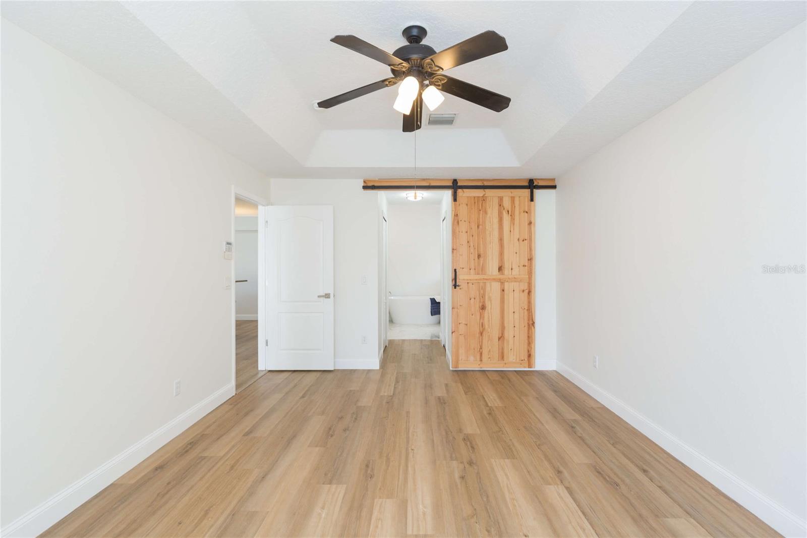 LAKE WEEKS PH 2 & 3 - Residential