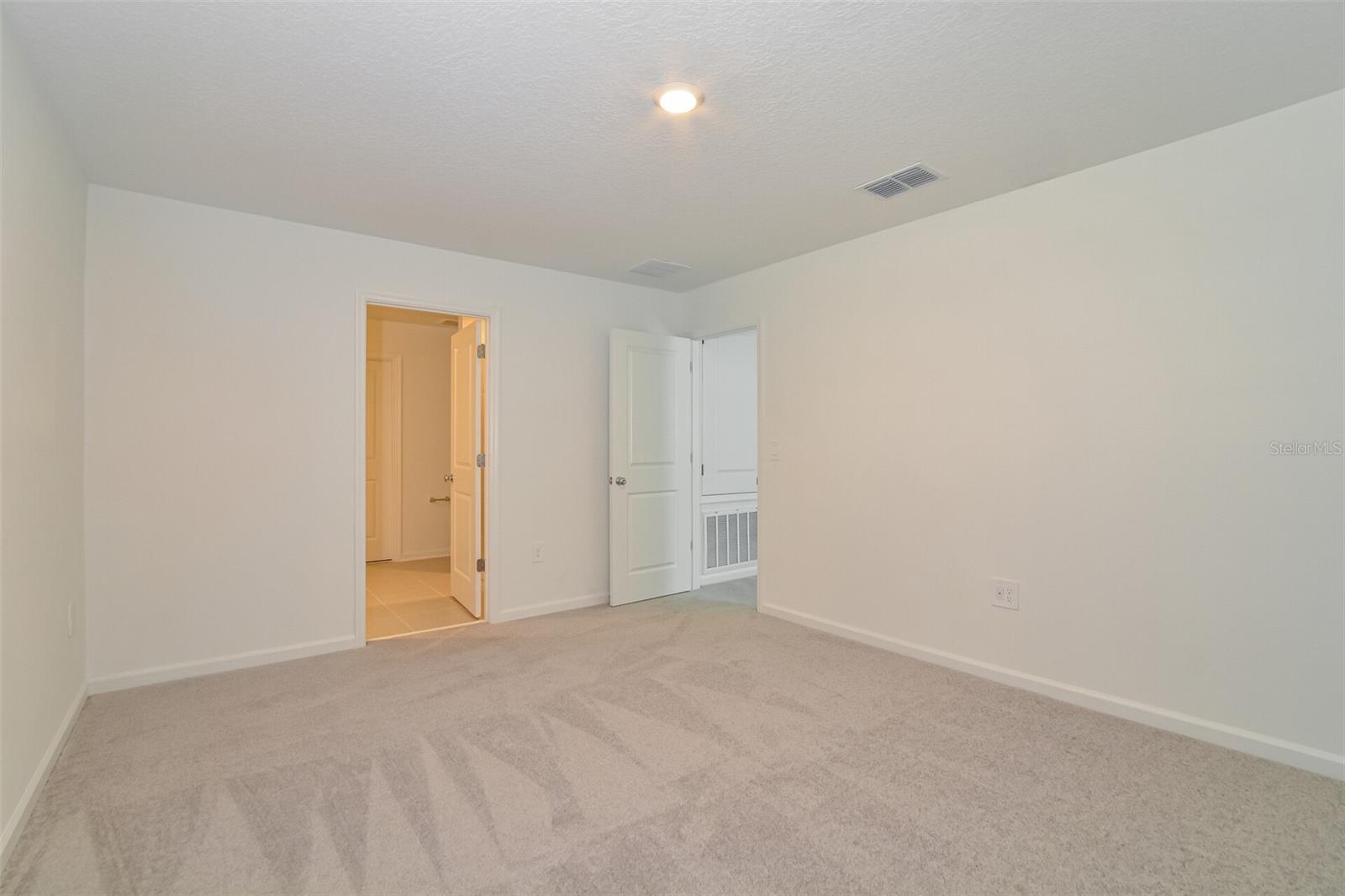 CROSSWINDS EAST PH 1 - Residential Lease