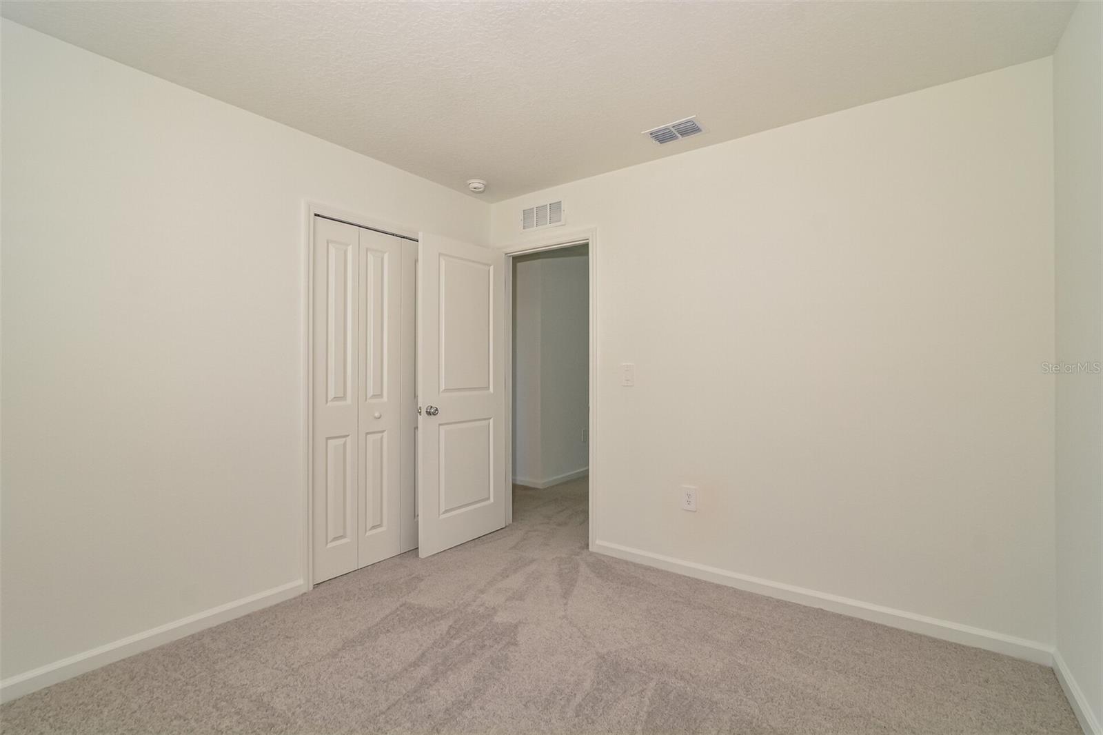 CROSSWINDS EAST PH 1 - Residential Lease