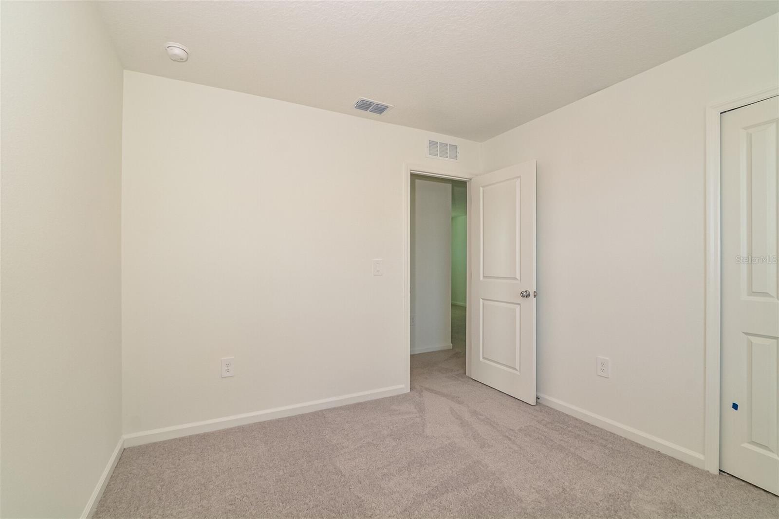 CROSSWINDS EAST PH 1 - Residential Lease