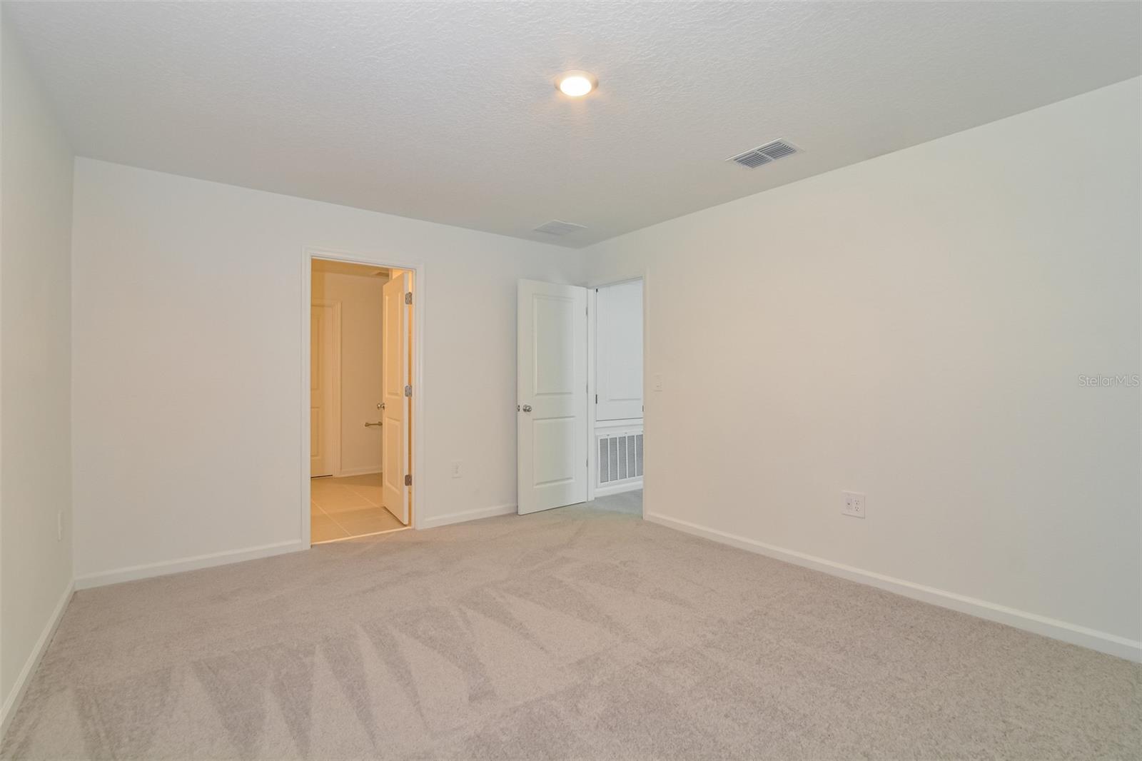 CROSSWINDS EAST PH 1 - Residential Lease