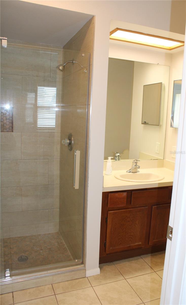 BROOKHAVEN - Residential Lease