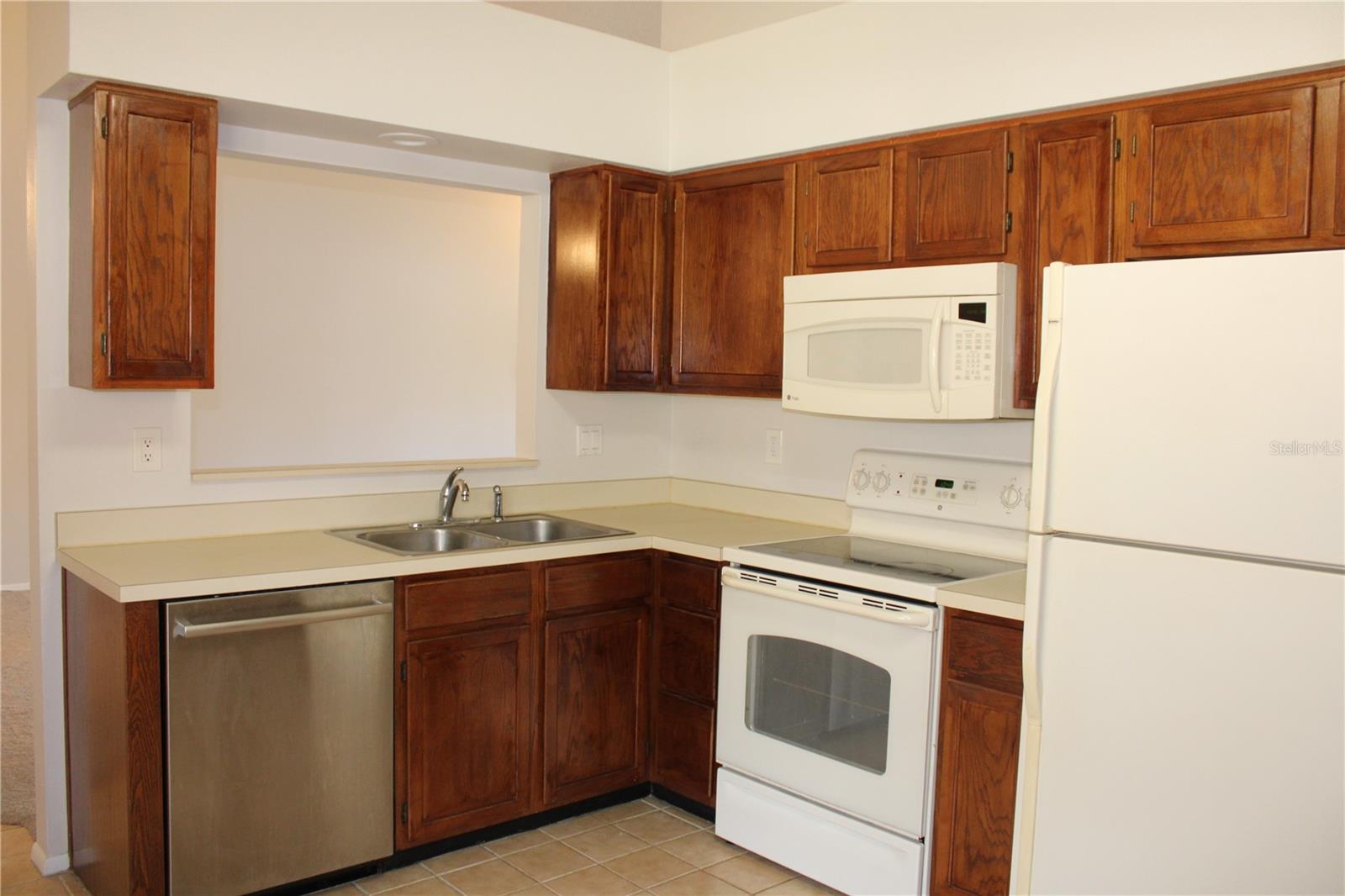 BROOKHAVEN - Residential Lease