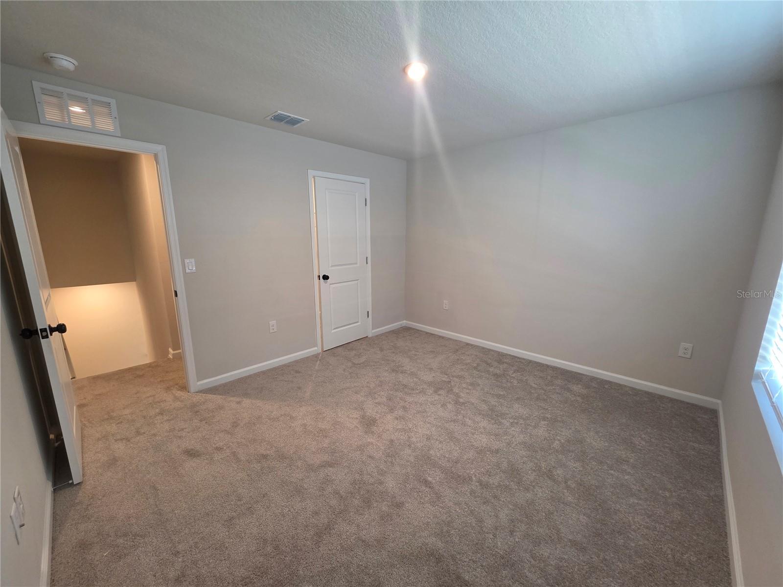 HAMMOCK OAKS PH 1B - Residential Lease