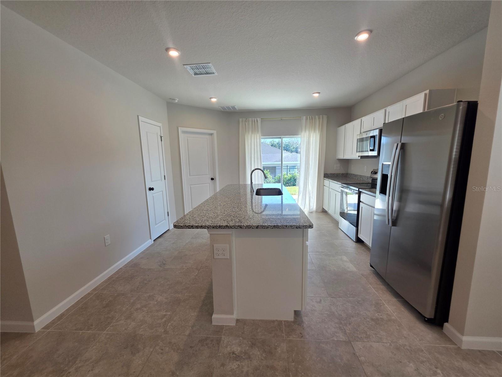 HAMMOCK OAKS PH 1B - Residential Lease