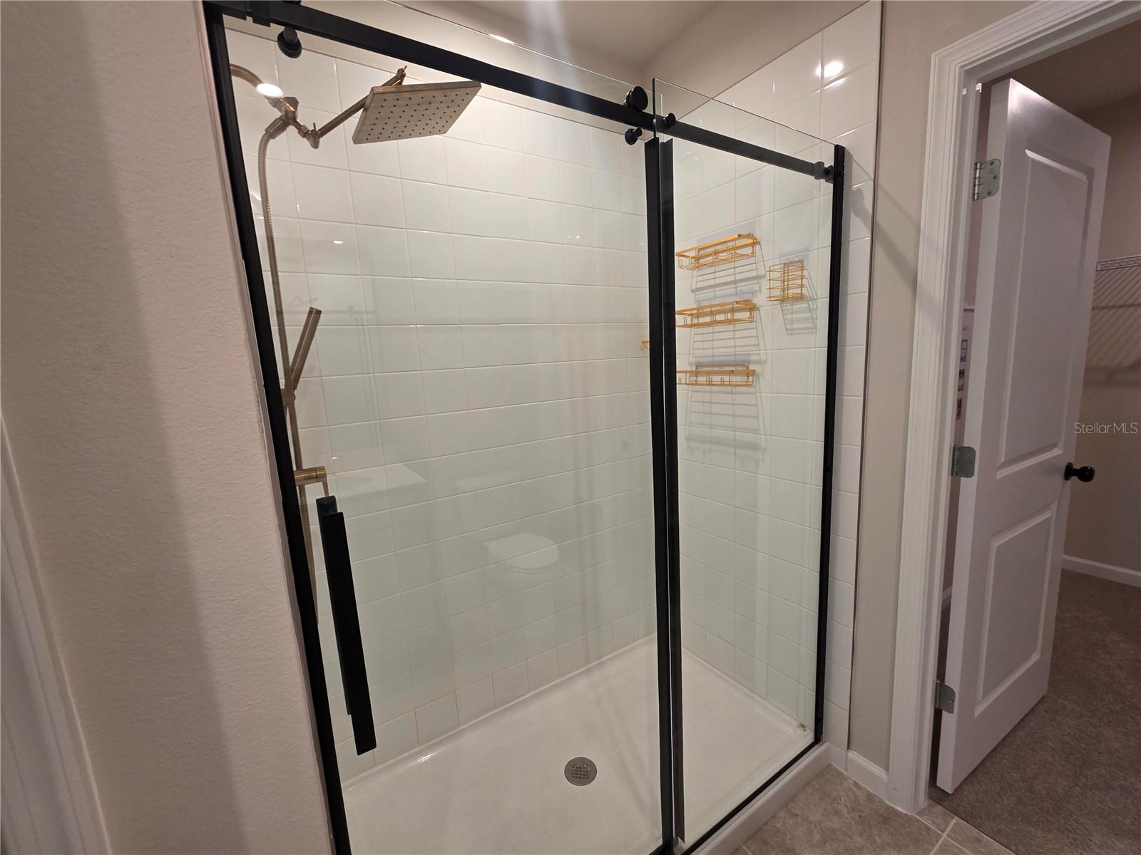 HAMMOCK OAKS PH 1B - Residential Lease