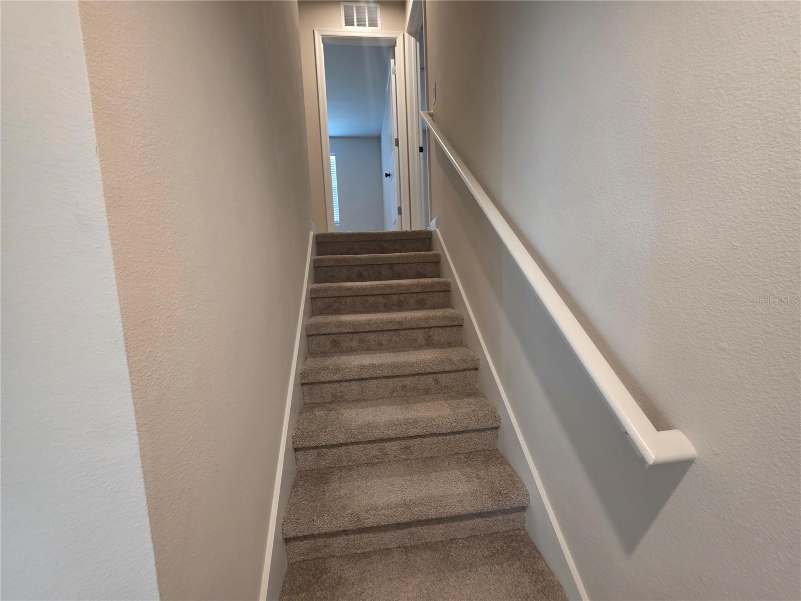 HAMMOCK OAKS PH 1B - Residential Lease