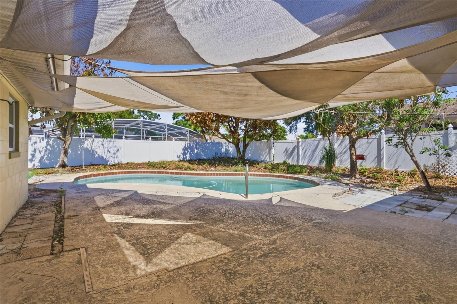 ANDERSON HEIGHTS - Residential