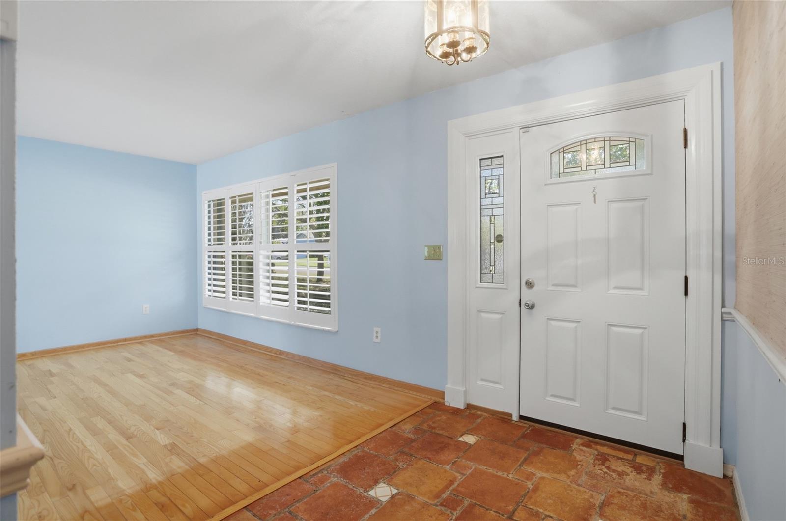 ANDERSON HEIGHTS - Residential