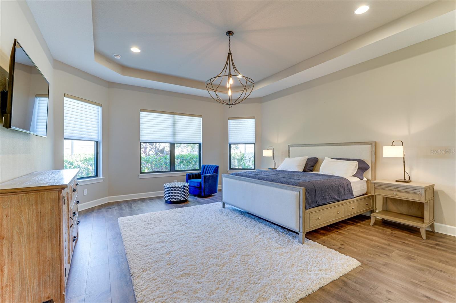 ESPLANADE GOLF & COUNTRY CLUB - Residential Lease