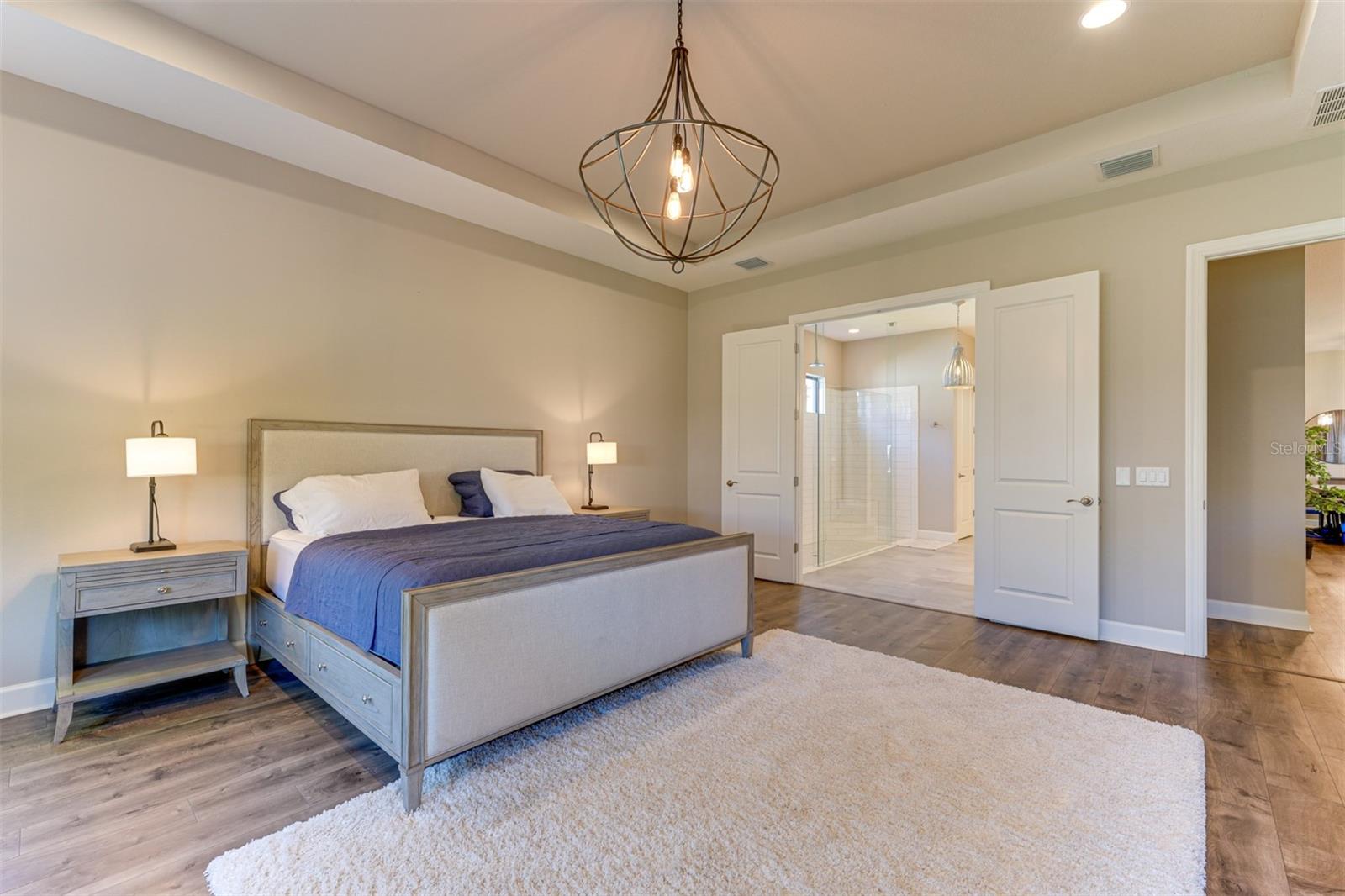 ESPLANADE GOLF & COUNTRY CLUB - Residential Lease