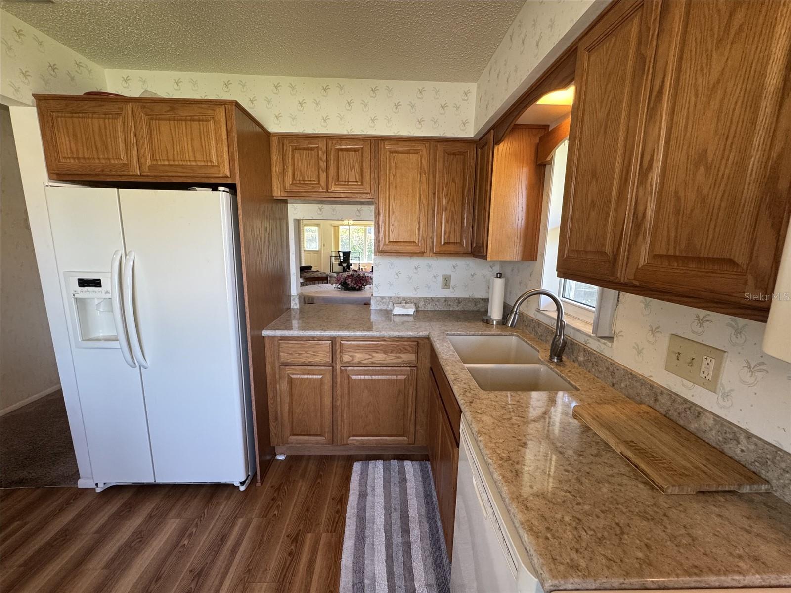 CAMBRIDGE VILLAGE - Residential